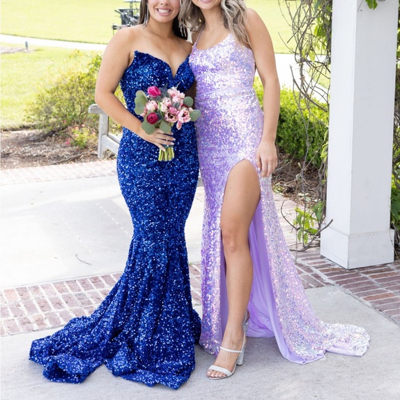 Jovani prom dress size 2 light purple sequin dress. Only worn once.